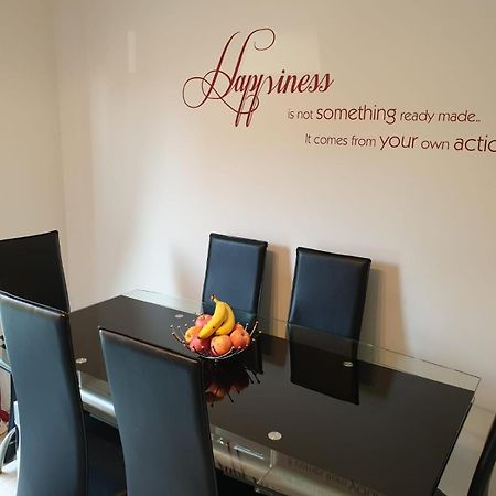 M&B Haven - Sittingbourne Apartment Exterior photo